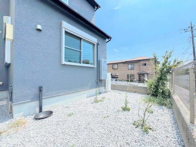 戸塚区秋葉町　中古戸建　第3の庭|◆ウッドデッキやタイルテラス等、ライフスタイルに合わせて可変可能なため、夢が膨らみますね。