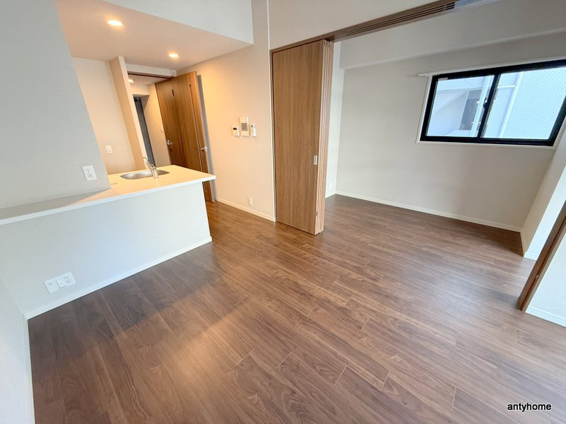 S-RESIDENCE阿波座chiaroの居間・リビング