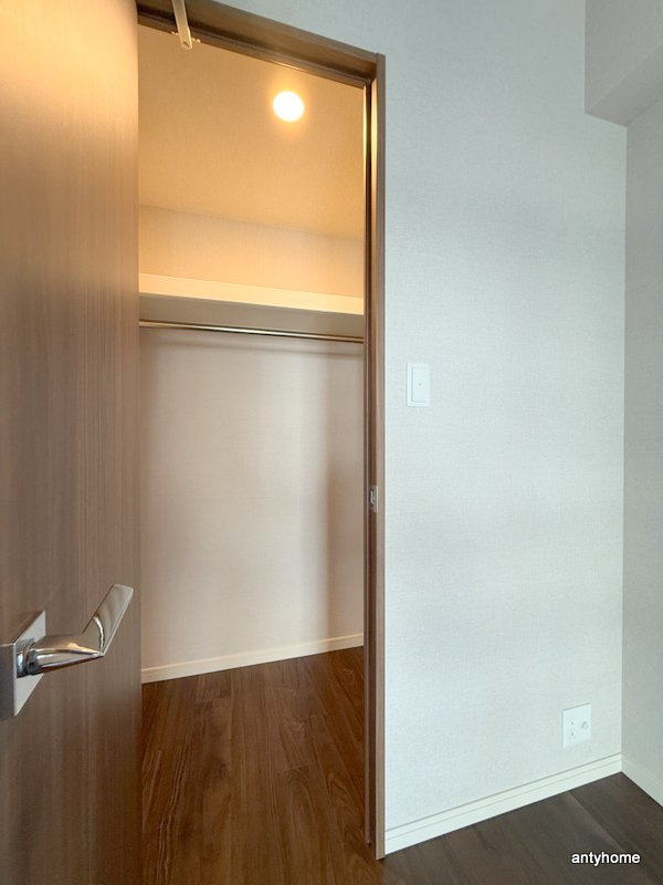 S-RESIDENCE阿波座chiaroの収納