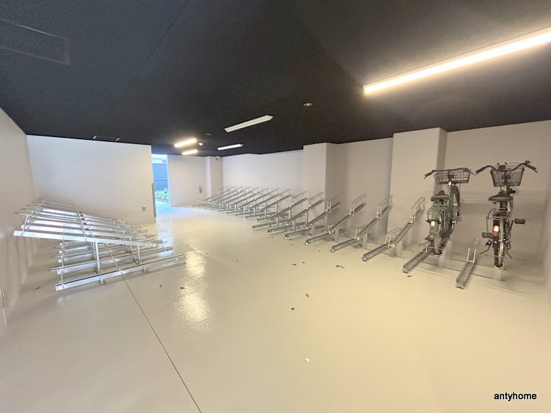 S-RESIDENCE阿波座chiaroの駐車場