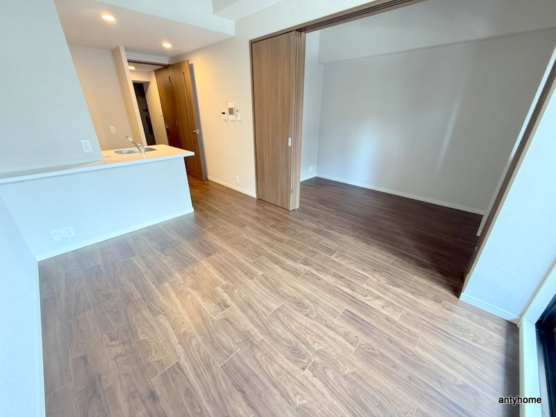 S-RESIDENCE阿波座chiaroの居間・リビング