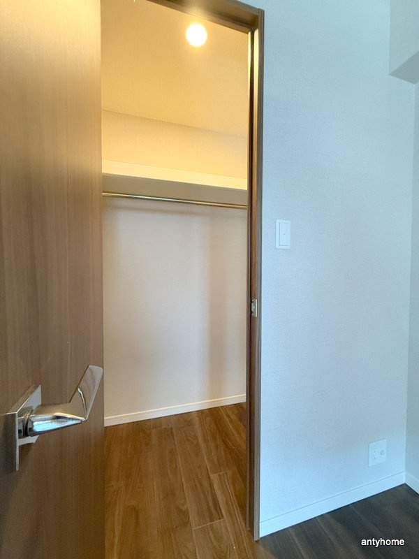 S-RESIDENCE阿波座chiaroの収納