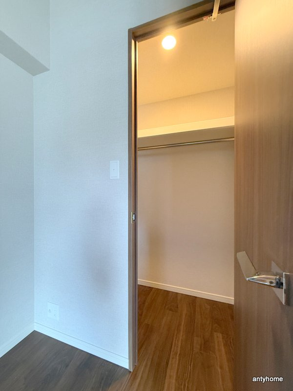 S-RESIDENCE阿波座chiaroの収納