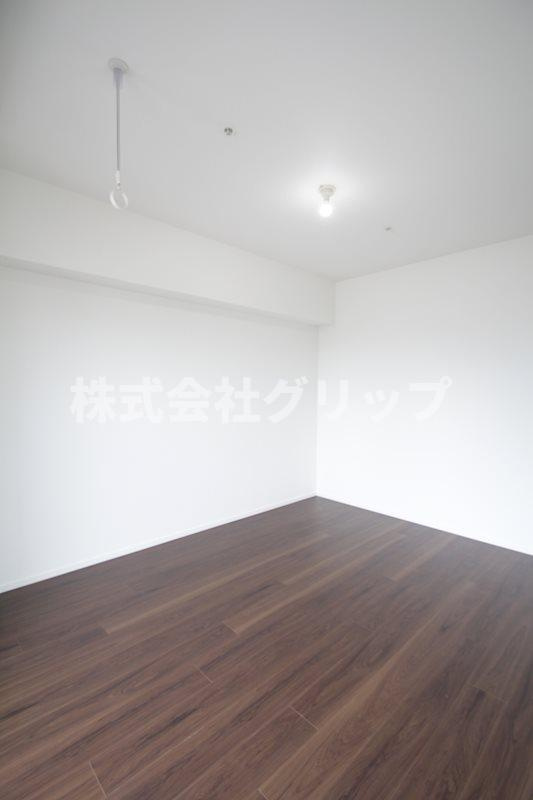スパシエ東神奈川の洋室