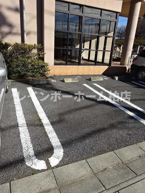 【仲介手数料：50％OFF】対象物件！の駐車場|駐車場です