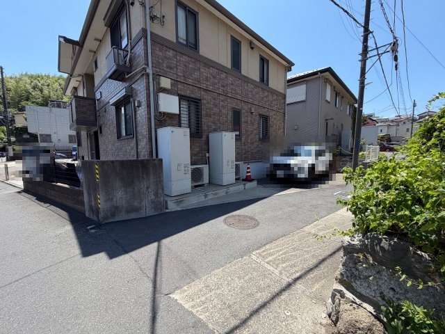 【前面道路含む現地写真】 | 横須賀市森崎　5ＬＤＫ