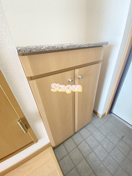 メゾン ド レイの玄関