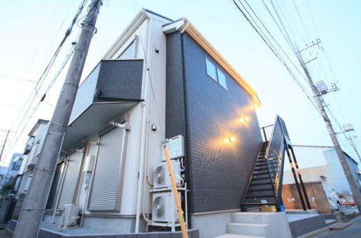 コーラルコートひばりが丘 壱番館の外観