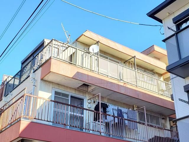 大和コーポの外観