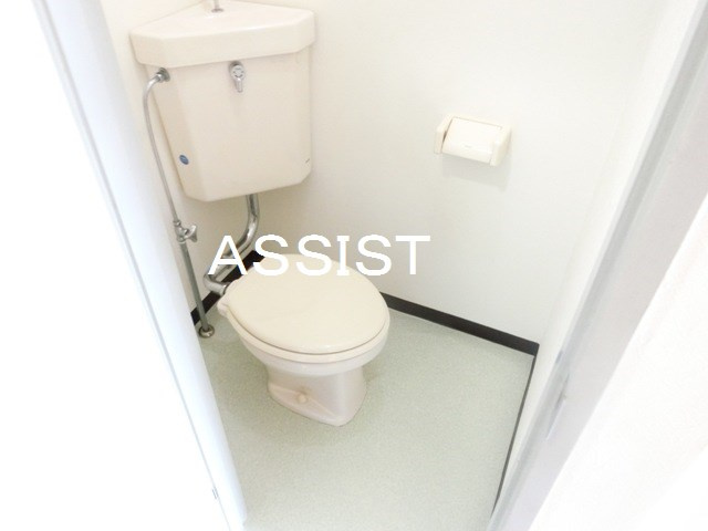 ハイツけやき五番館のトイレ|写真：設備同仕様の別号室です