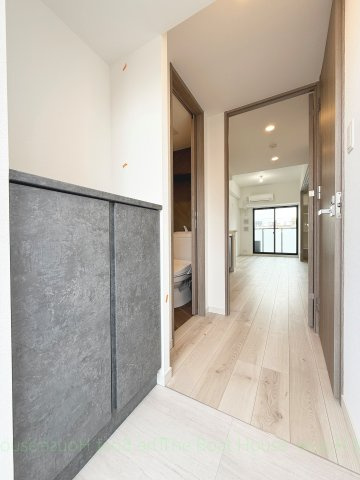 S-RESIDENCE亀島駅前ascent(アセント)の玄関