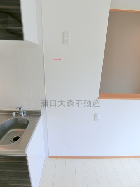 パープル池上のキッチン|冷蔵庫置き場