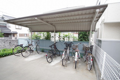 【設備】 | モカハイツ | 敷地内駐輪場完備