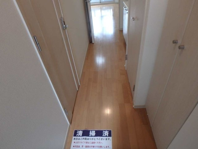 AQUA PRIME TOWER OSHIAGEの玄関