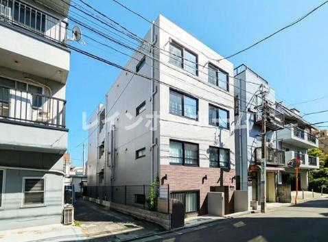 ルリアン南砂町の外観