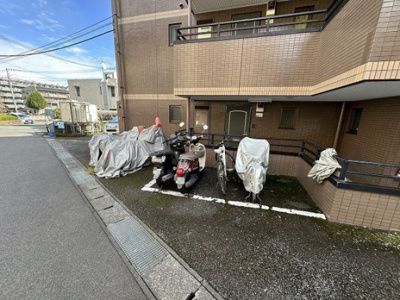 【その他共用部分】 | コンコード川端 | 敷地内に駐輪場があります！荷物が重いときに自転車があれば助かりますね☆
