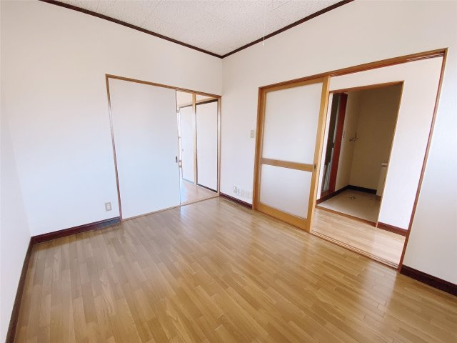 サンハイツの居間・リビング