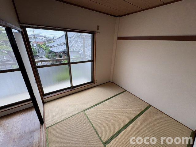 サンハイツの和室