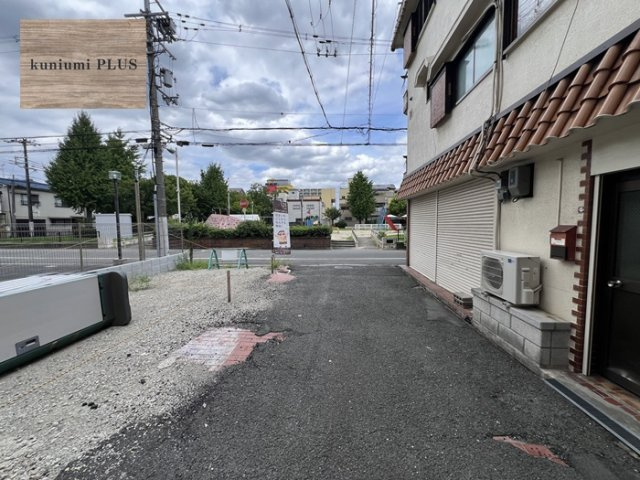 大阪市鶴見区今津北4丁目の前面道路含む現地写真