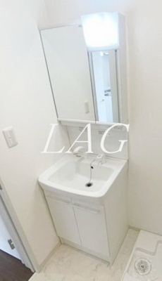 【洗面所】 | ラシェリール | 独立洗面台です。
