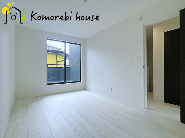 桶川市鴨川　5期　新築一戸建て　グラファーレ　01の洋室|使い勝手のいい洋室です