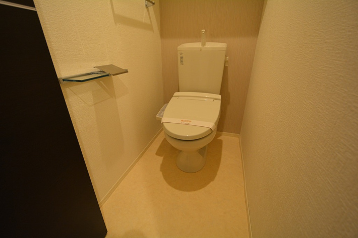 ウォシュレット付きのトイレです！