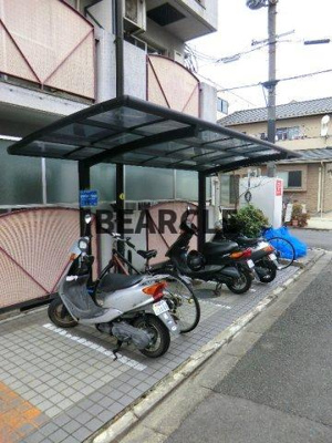 【駐車場】 | 第20長栄イスズベル京都伏見 | 駐車場に車を止められます