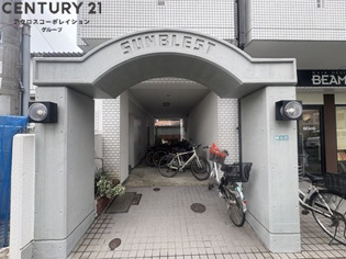 サンブレストのエントランス