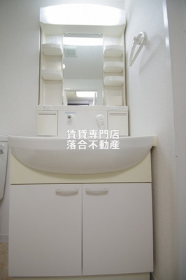 【独立洗面台】 | カーサ・ドマーニ | 独立洗面化粧台付き