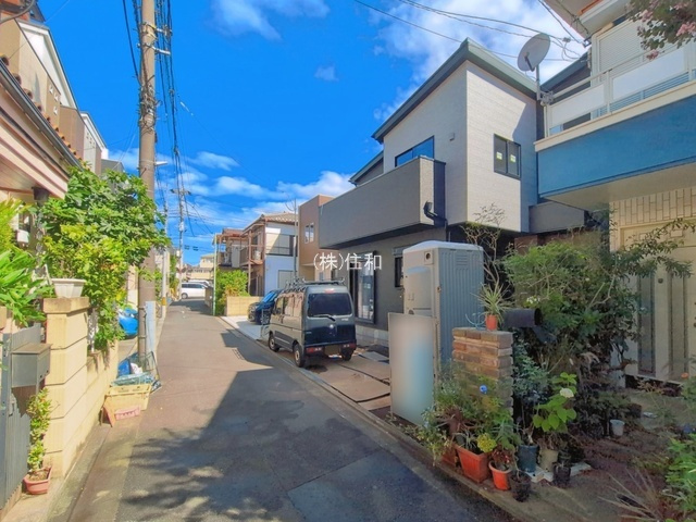 【新築分譲住宅】富士見市鶴瀬西第8期の前面道路含む現地写真