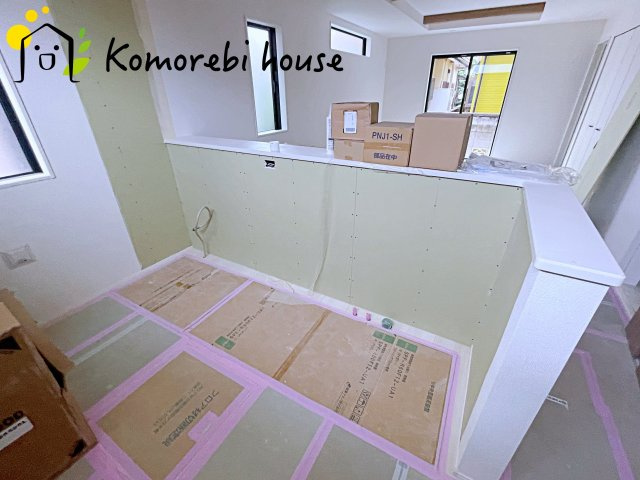 桶川市鴨川　5期　新築一戸建て　グラファーレ　02のキッチン|キッチンでお料理をお楽しみください