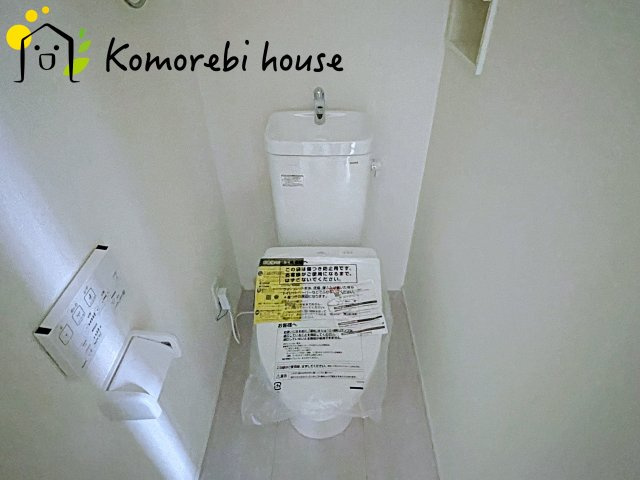 桶川市鴨川　5期　新築一戸建て　グラファーレ　02のトイレ|トイレもきれいです