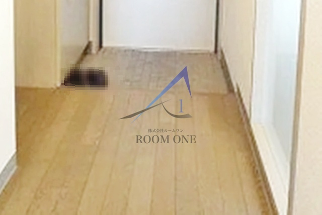 ＡＤＬビルの玄関|玄関です。