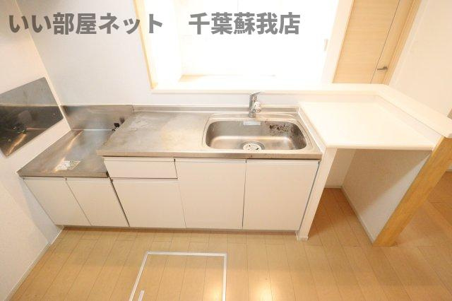 ヒルサイドハウスのキッチン|きれいなキッチンです