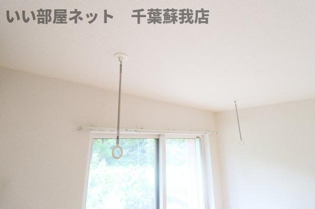 ヒルサイドハウスの内装|室内物干