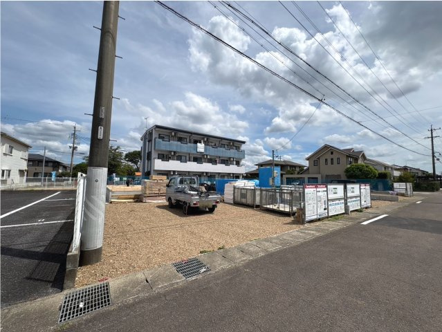 タマタウン　関市東新町3丁目（旭ヶ丘小）　全3区画分譲の外観|「現地（2026年8月18日）撮影」
■全体写真　
■ヤマダ不動産　株式会社リライフ　