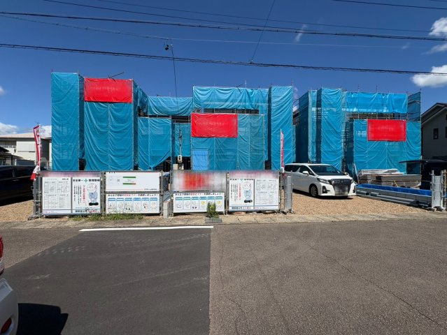 タマタウン　関市東新町3丁目（旭ヶ丘小）　全3区画分譲の外観|「現地（2026年8月18日）撮影」
■全体写真　
■ヤマダ不動産　株式会社リライフ　