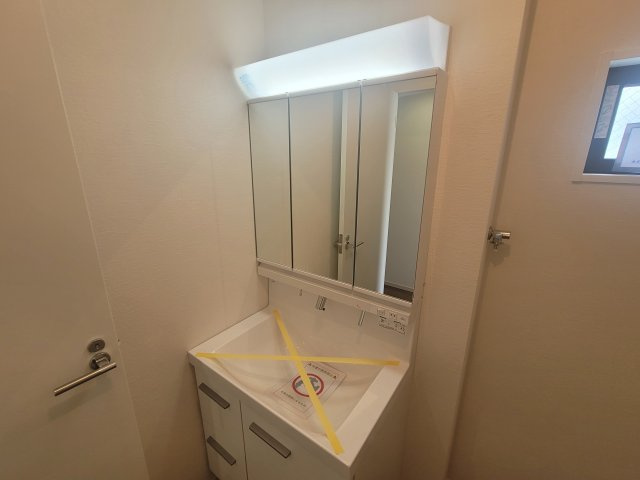昭和区長戸町６丁目新築戸建の独立洗面台|キャンペーン対象物件です♪詳細は弊社ホームページもしくはスタッフまでお気軽にお問合せ下さいませ♪ お役に立てる自信があります♪