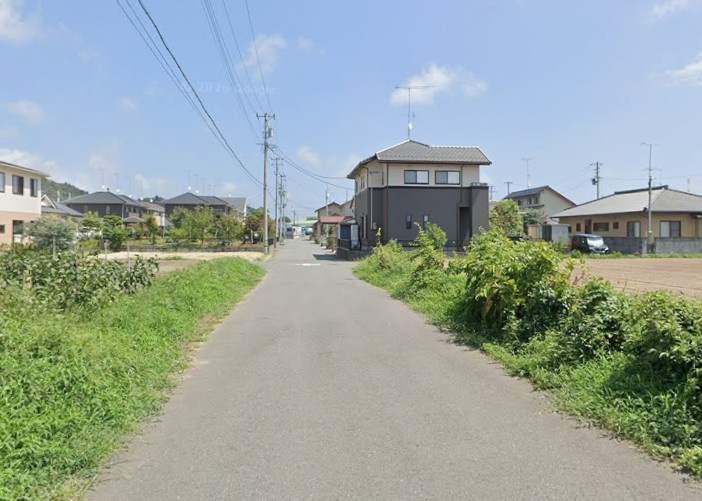 【新築戸建】　いわき市泉滝尻2丁目1期　長期優良住宅　の前面道路含む現地写真|南側6ｍ公道