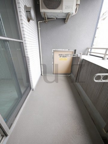 レグラス川崎のバルコニー