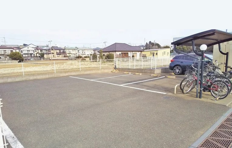 レオネクストＲＥＶＥの駐車場