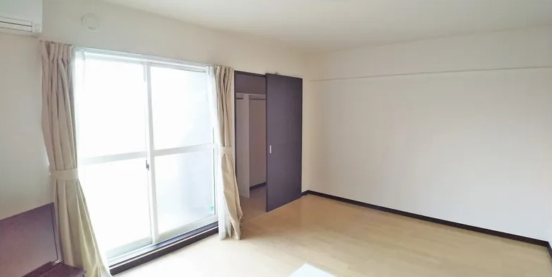 レオネクストＲＥＶＥの居間・リビング|他部屋参考写真