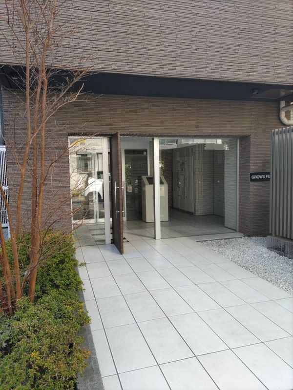 GROWS FUCHU EASTⅡのエントランス