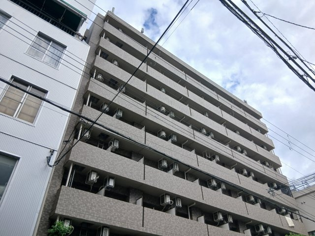 リーガル新神戸の外観
