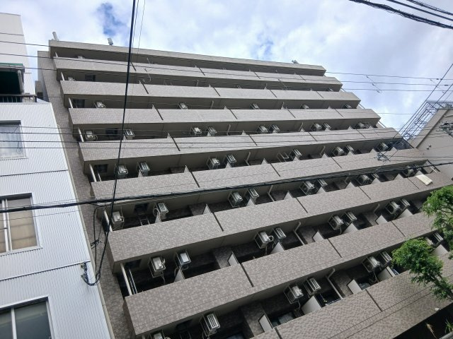 リーガル新神戸の外観