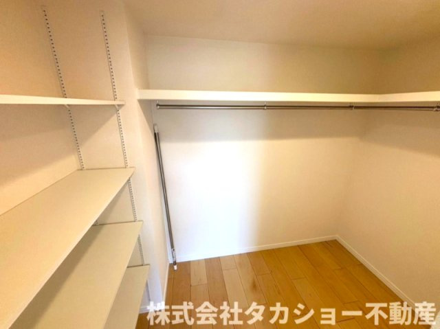 【収納】 | 高洲二丁目住宅7番　11号棟 | ウォークインクローゼットです!