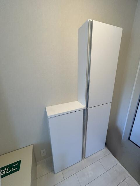 エルシア西永福の玄関|収納もある玄関です