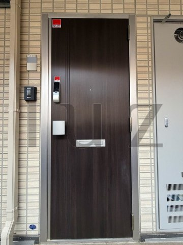 ドルフ安藤橋Vの玄関