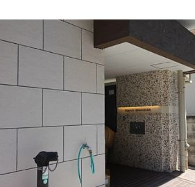 ハイツ川原のエントランス|落ち着いたエントランスです