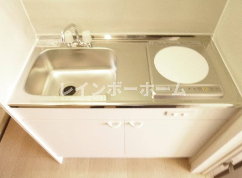 ラプソ一之江のキッチン